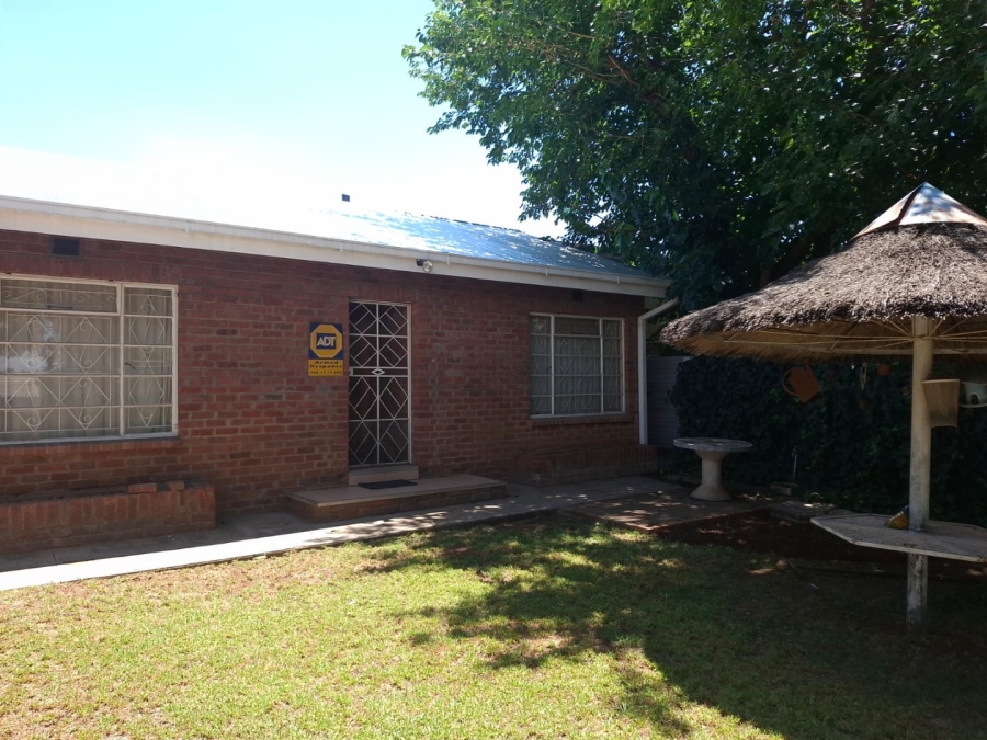 3 Bedroom Property for Sale in Navalsig Free State